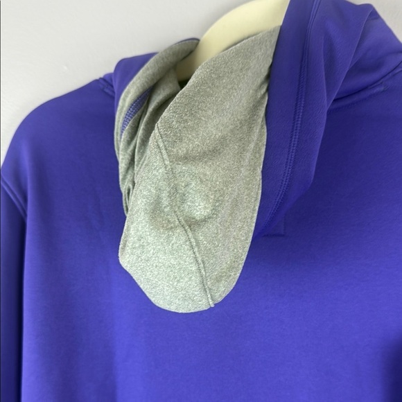 Under Armour Storm Vibrant Purple Hoodie with Teal and Gray Logo Size Medium - Picture 12 of 12